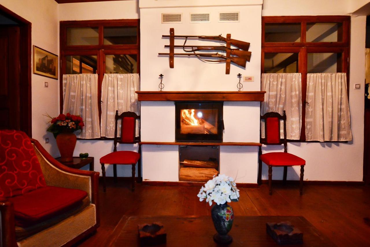 Tithora Athens Hostel Εξωτερικό φωτογραφία