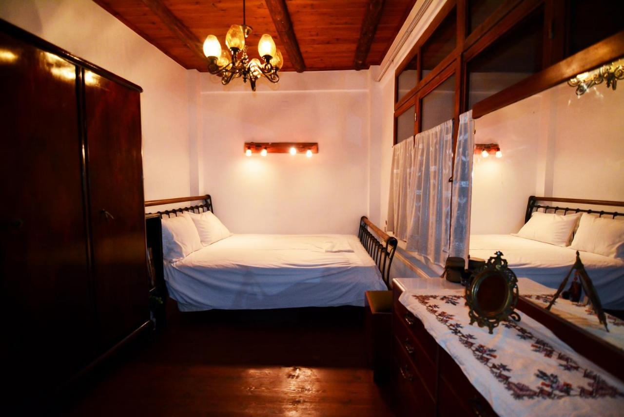 Tithora Athens Hostel Εξωτερικό φωτογραφία